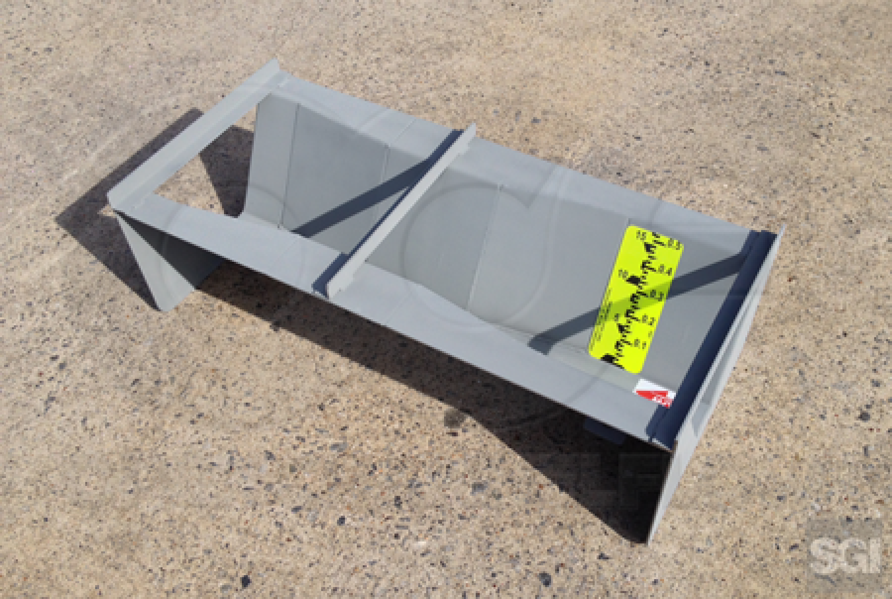 Galvanized steel Large Trapezoidal flume with direct read Staff Gauge