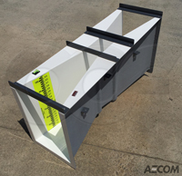 Staff-level-head gauge in an Openchannelflow fiberglass Parshall flume